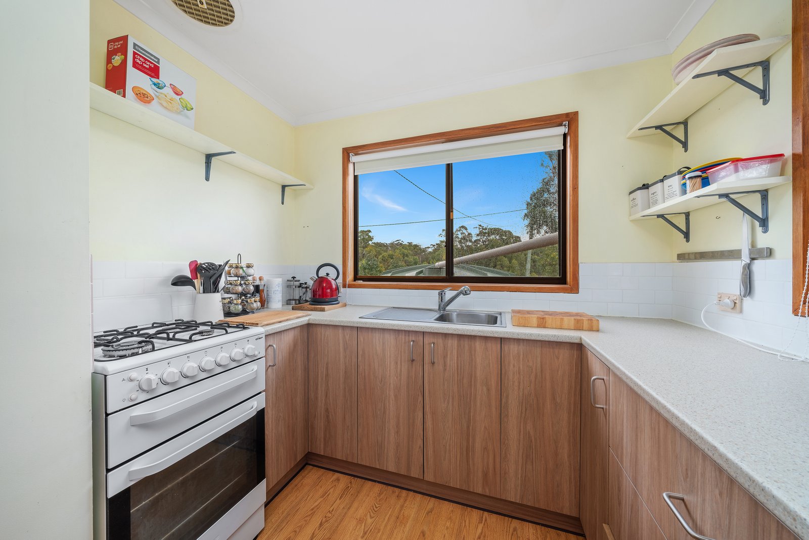 26 Fox Avenue WHITE BEACH 22