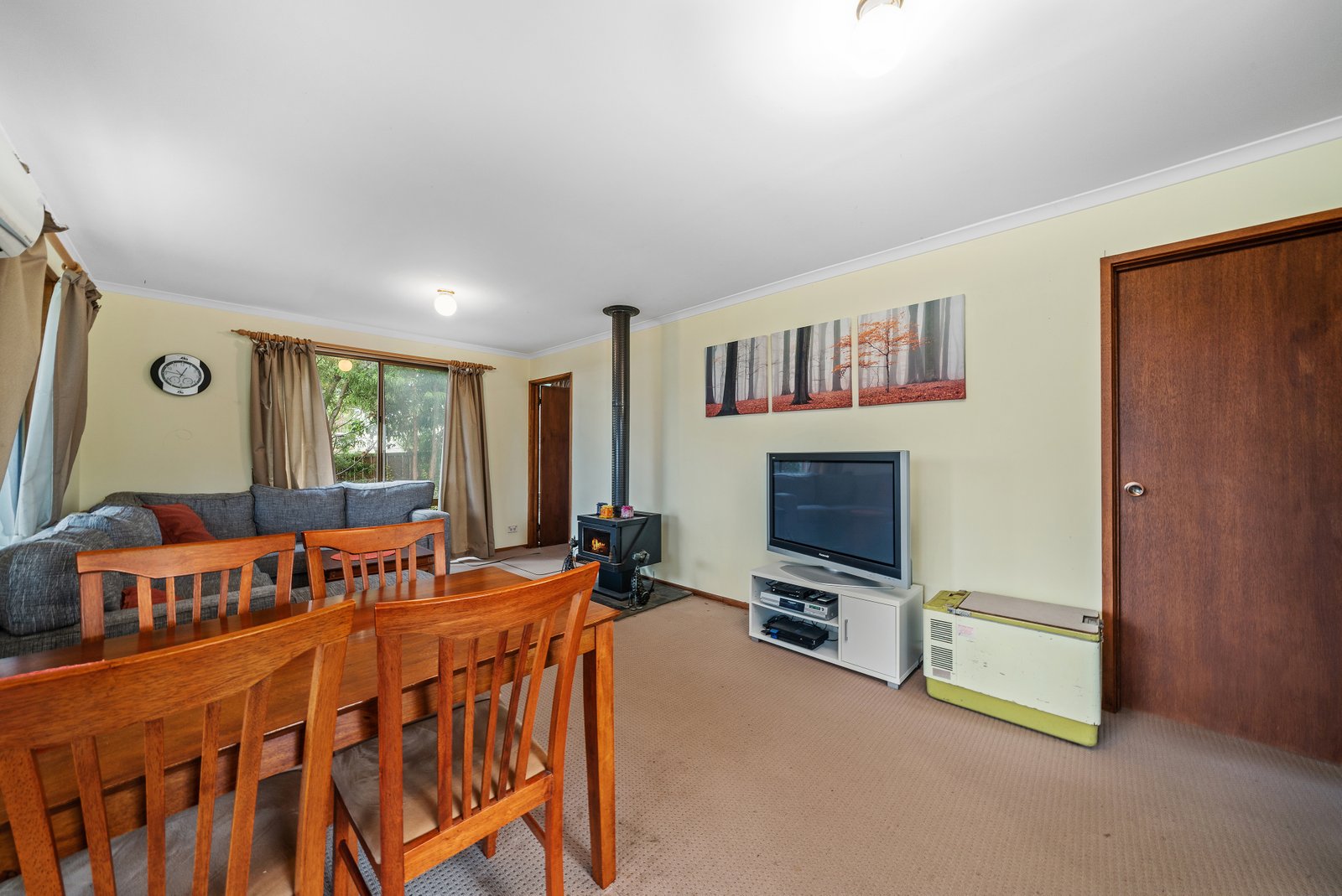 26 Fox Avenue WHITE BEACH 24