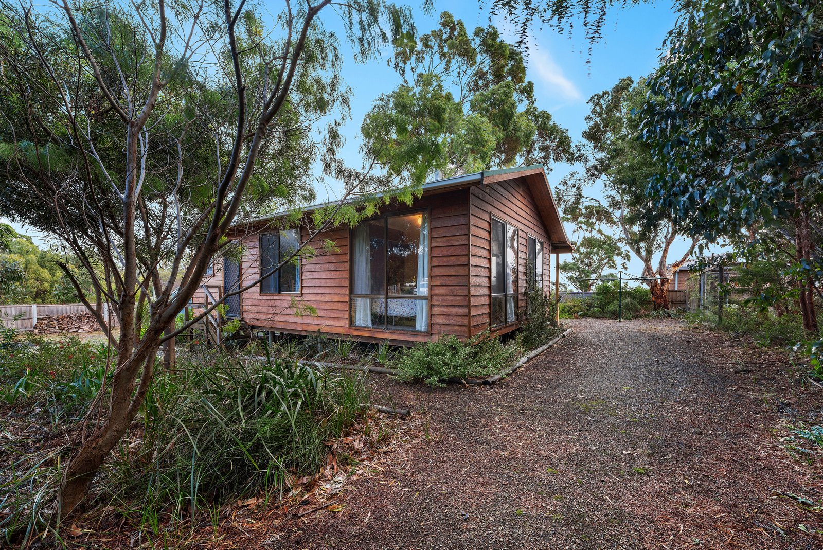 26 Fox Avenue WHITE BEACH 32