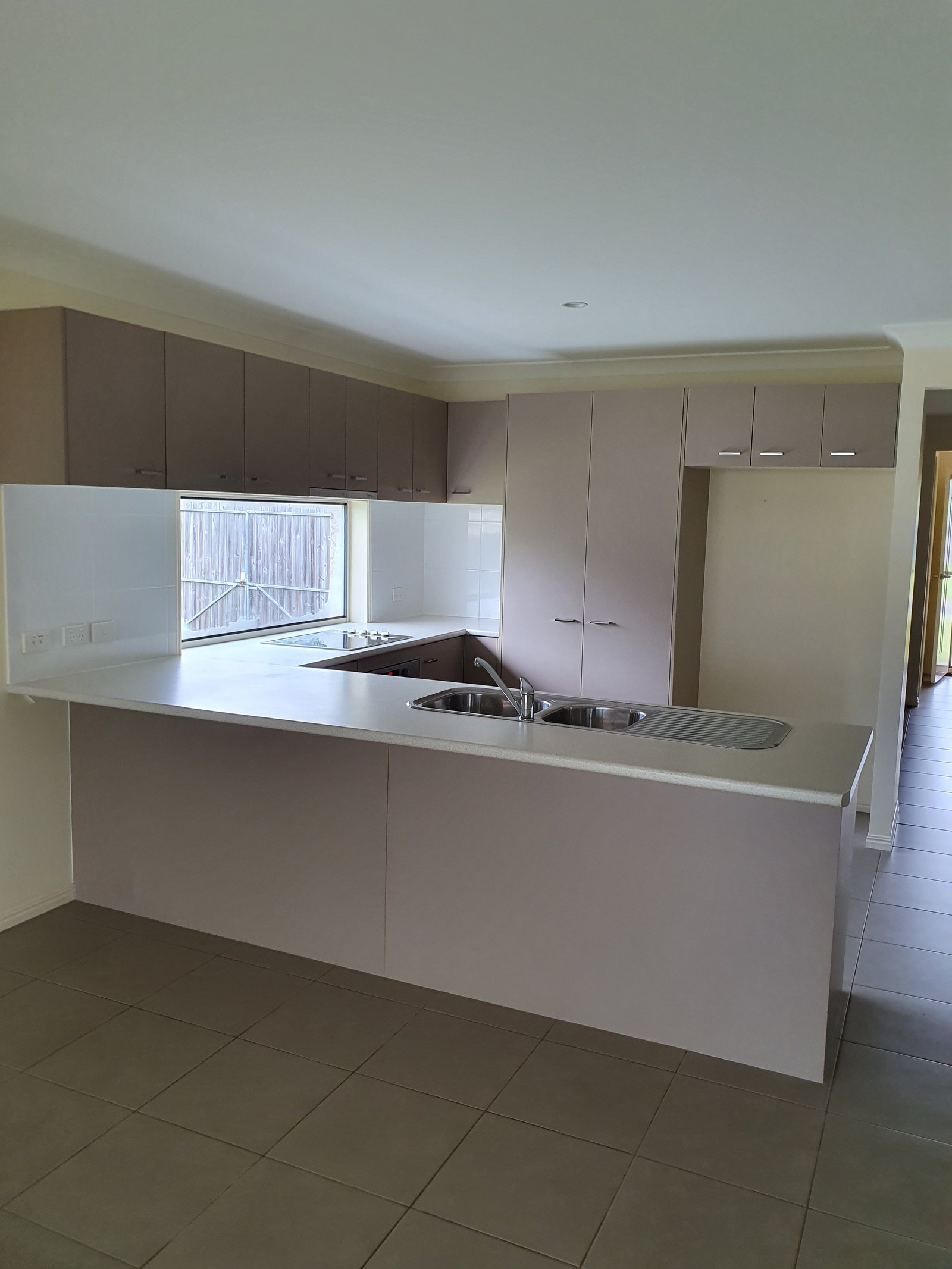 26 Fraser Waters Parade TOOGOOM 9