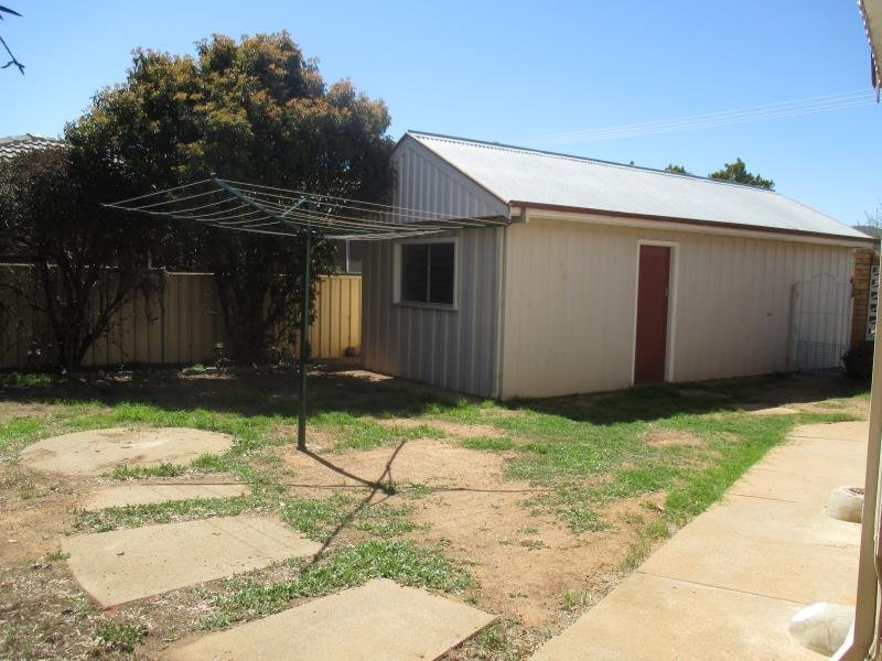 26 Garden Street TAMWORTH 8