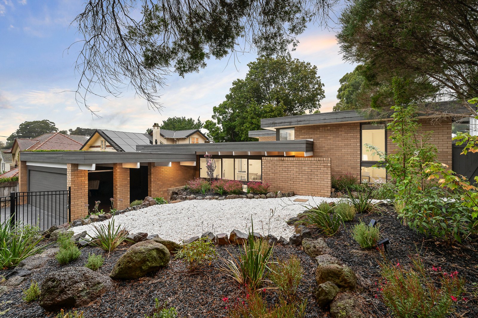 26 Glenbrook Avenue, Malvern East, 3145
