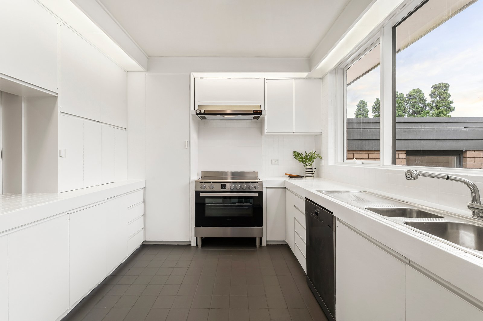 26 Glenbrook Avenue, Malvern East, 3145