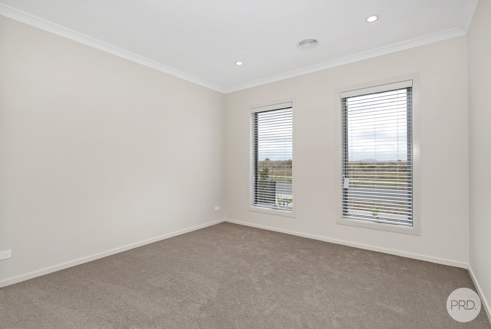 26 Goldfinch Road WINTER VALLEY 2