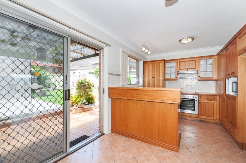 26 Goolagong Circuit MOUNT WARRIGAL 2