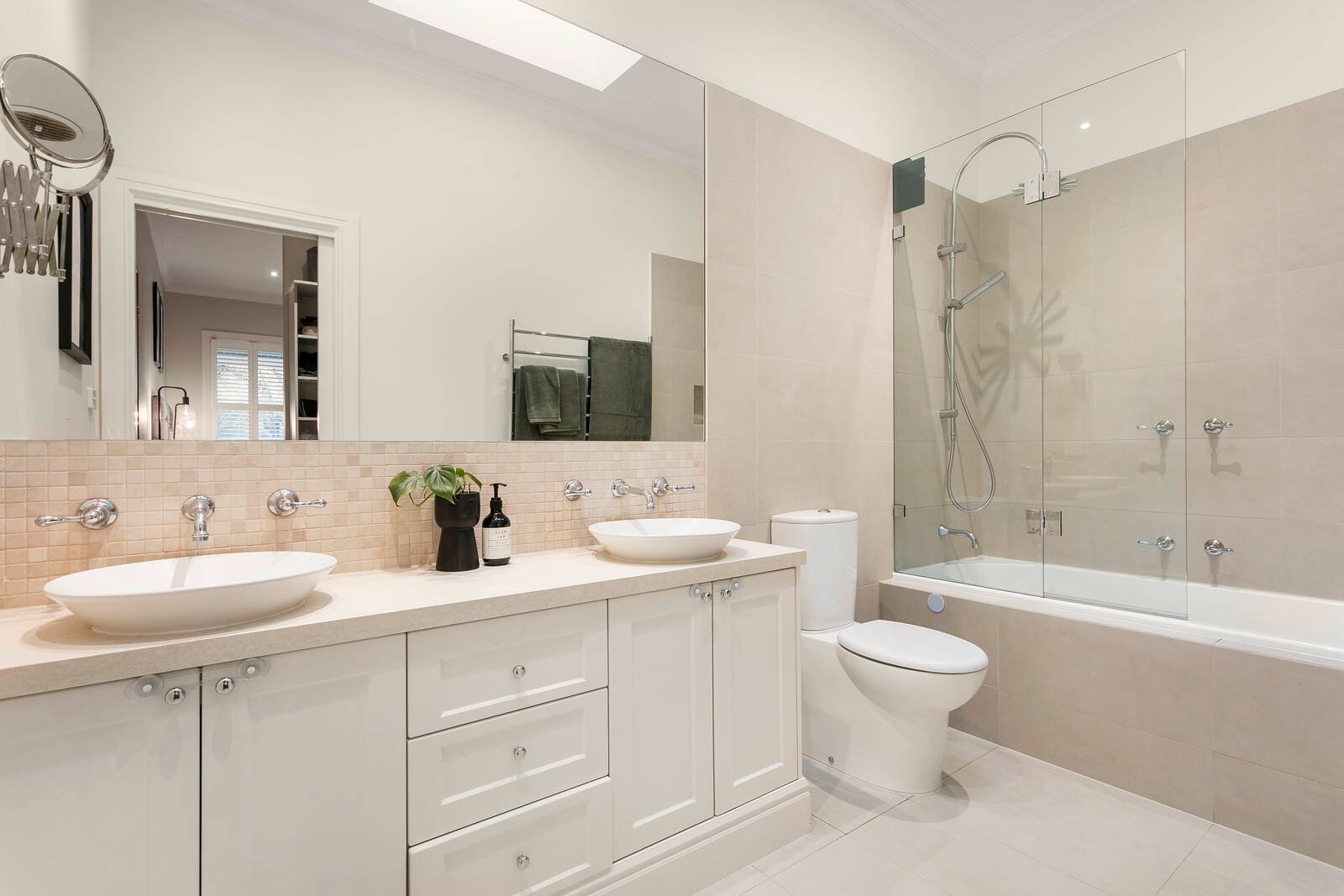 Real Estate and Property in 26 Grace Street, Malvern, VIC