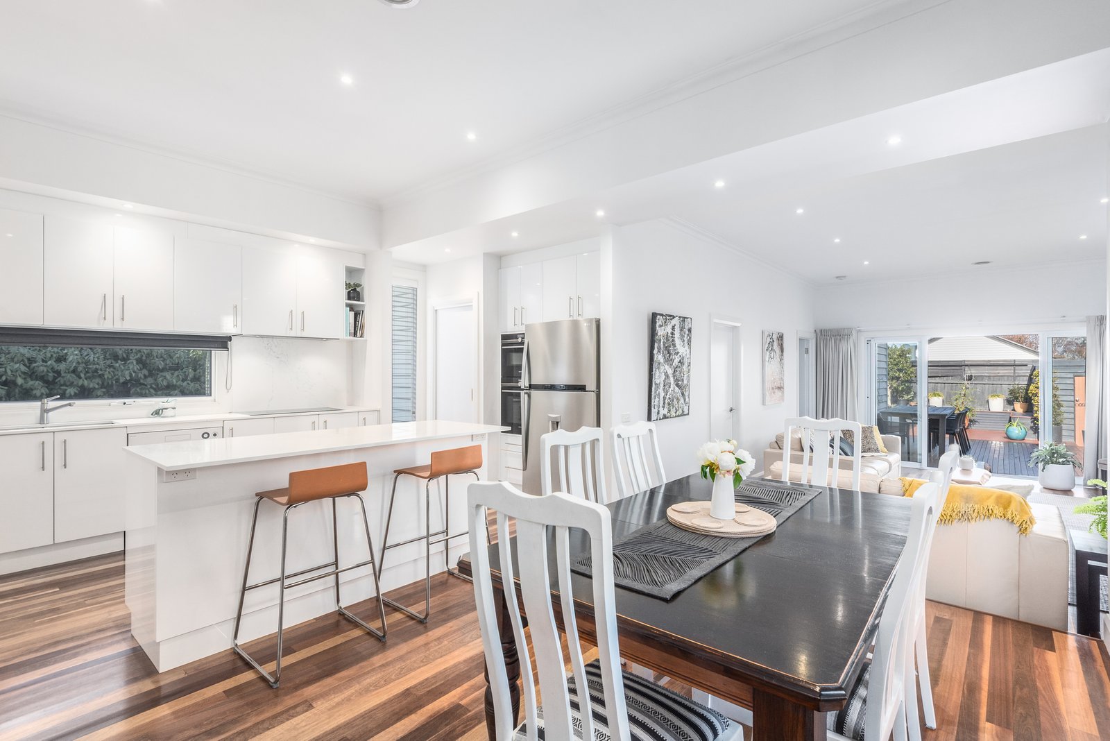 Gallery: 26 Grey Street