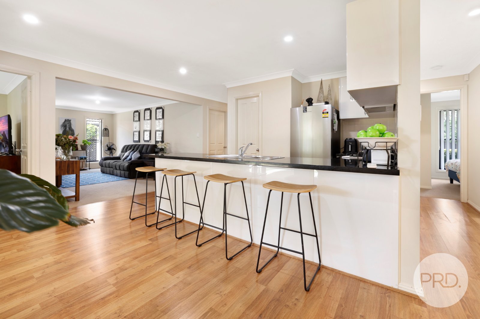 26 Gungurru Close TAMWORTH 5