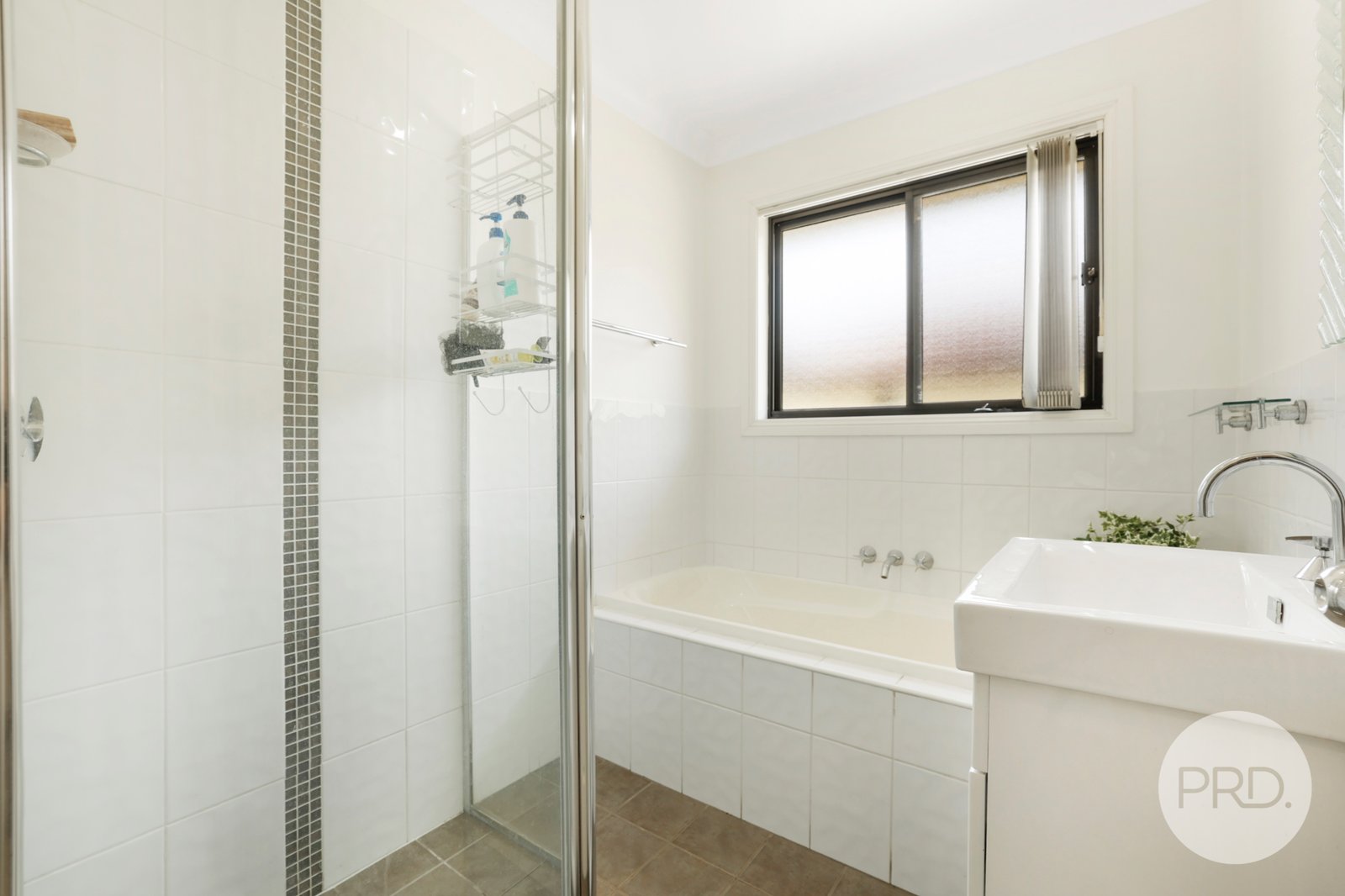 26 Gungurru Close TAMWORTH 15