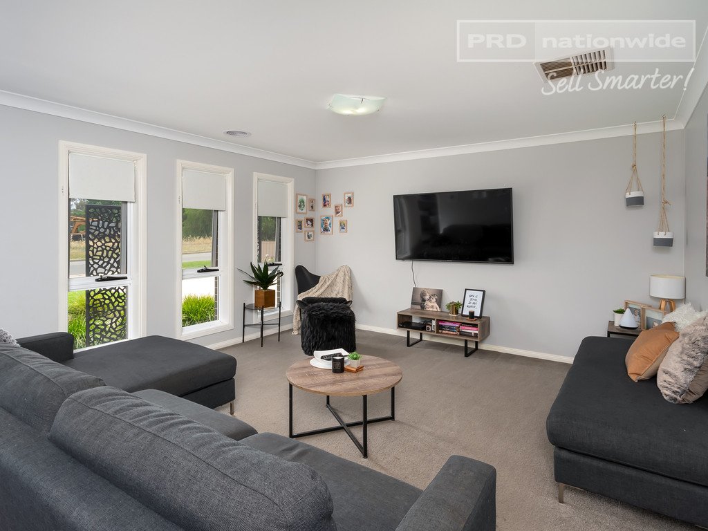 26 Guttler Street URANQUINTY 2