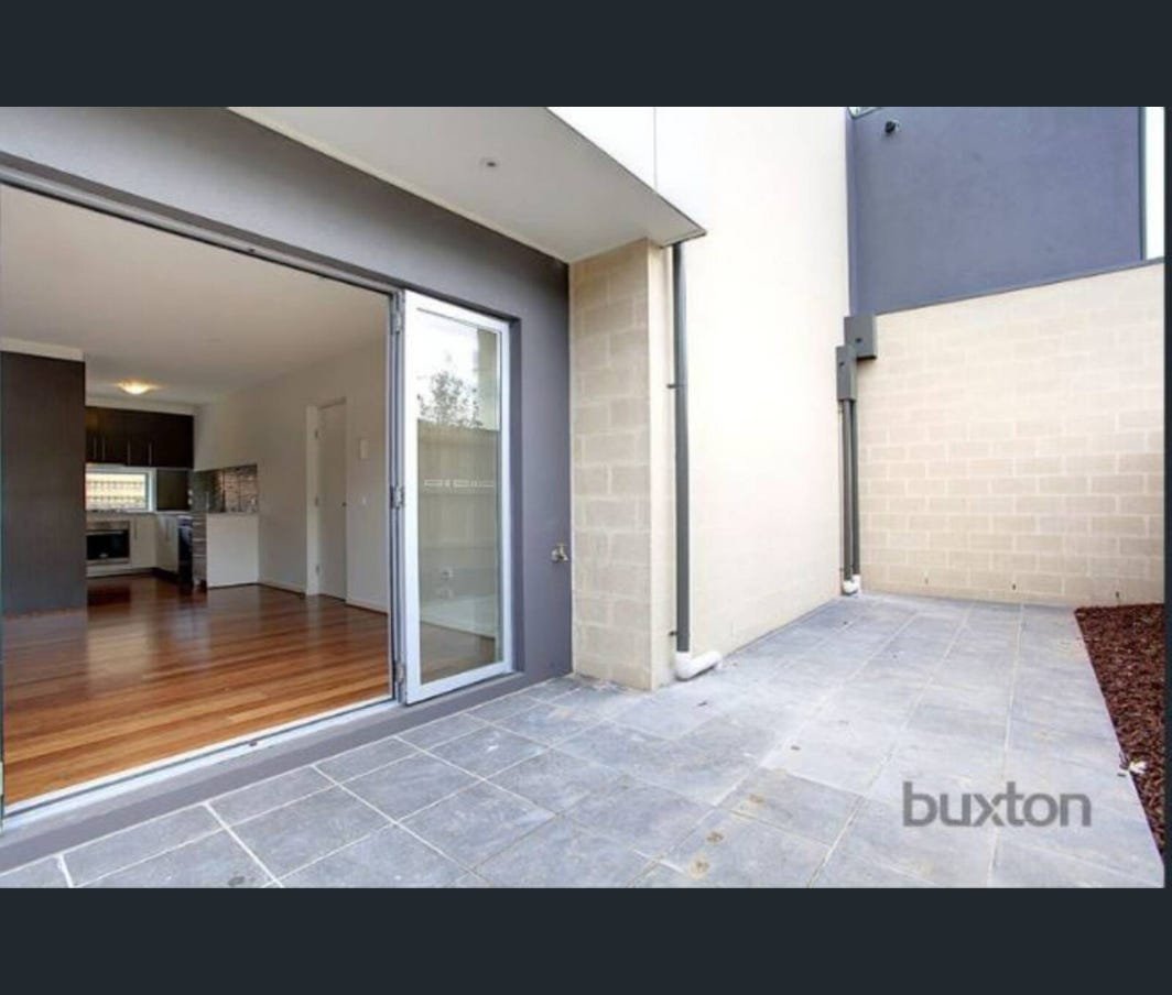 Gallery: 2/6 Harding Avenue