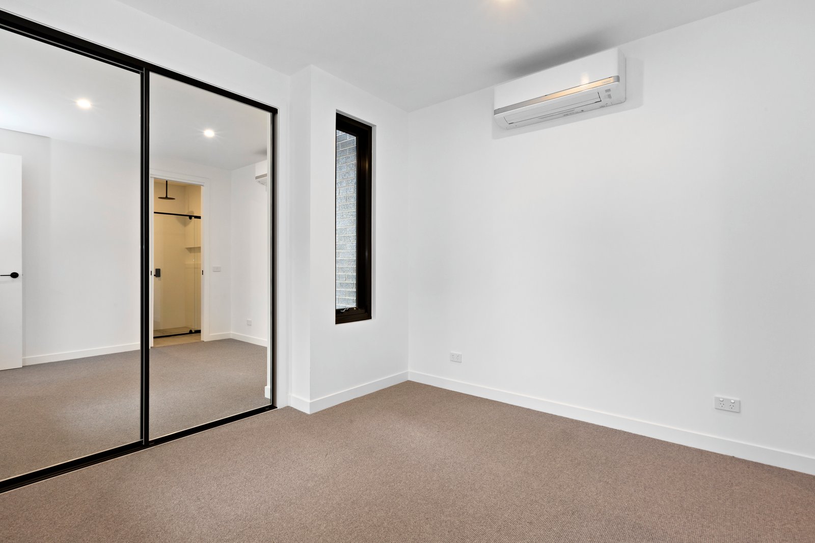 Gallery: 2/6 Harold Street