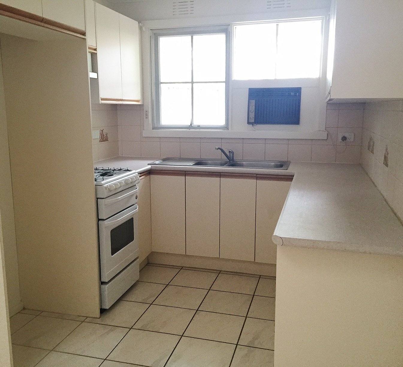 Gallery: 2/6 Heather Grove