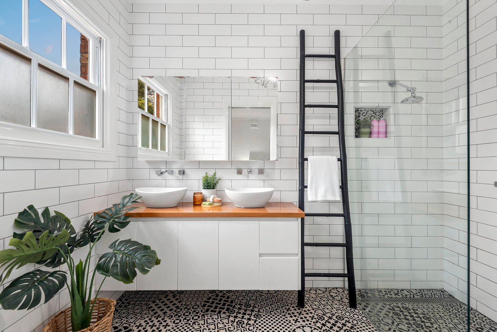 Real Estate and Property in 26 Hillson Grove, Ocean Grove, VIC