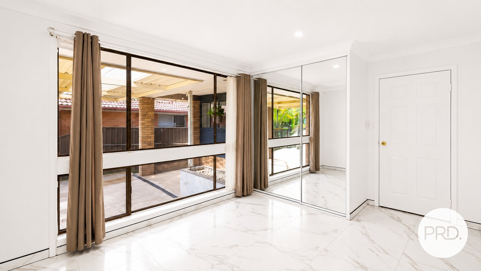 26 Hillview Parade LURNEA 6