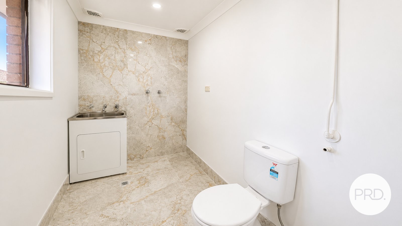 26 Hillview Parade LURNEA 10