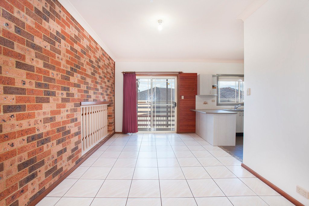 26 Holford Crescent THORNTON 14