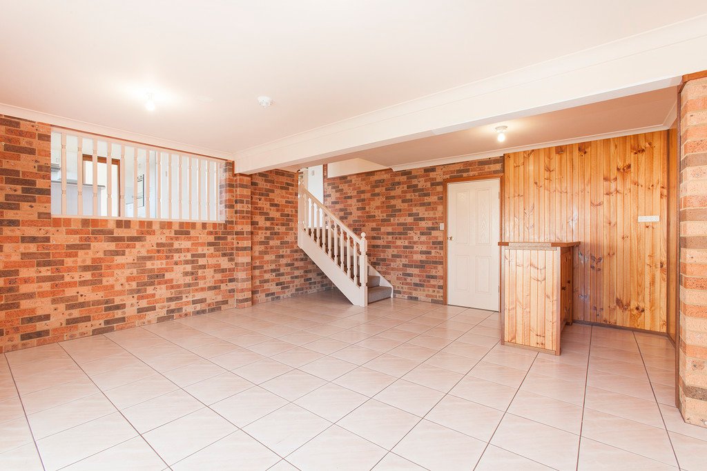 26 Holford Crescent THORNTON 16