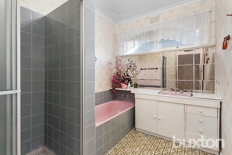 Gallery: 26 Inverness Avenue