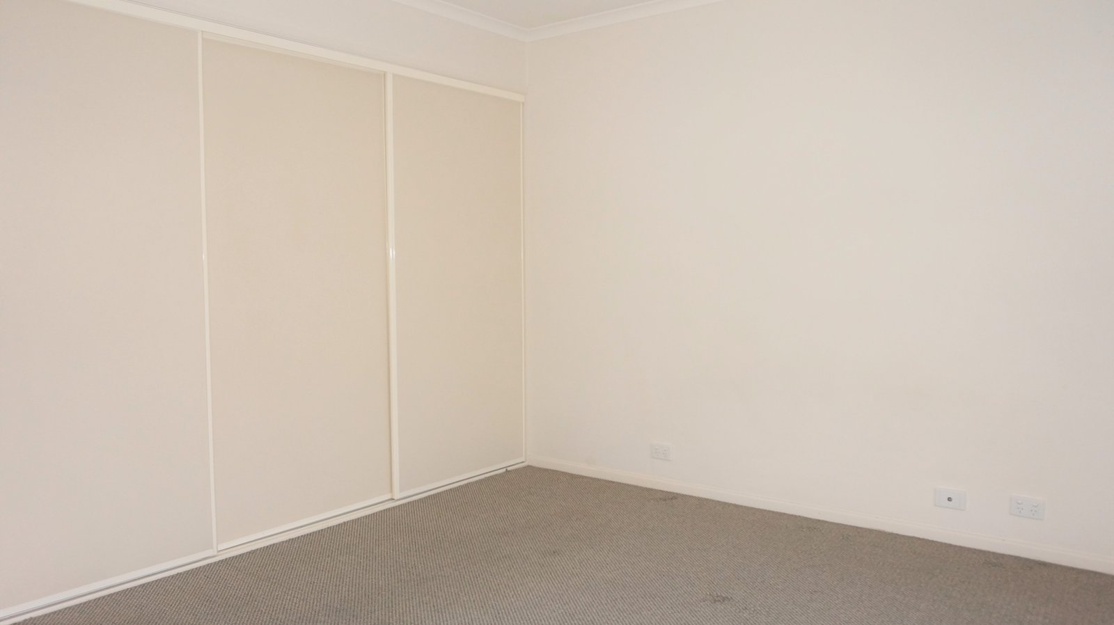 Gallery: 2/6 Isabella Street