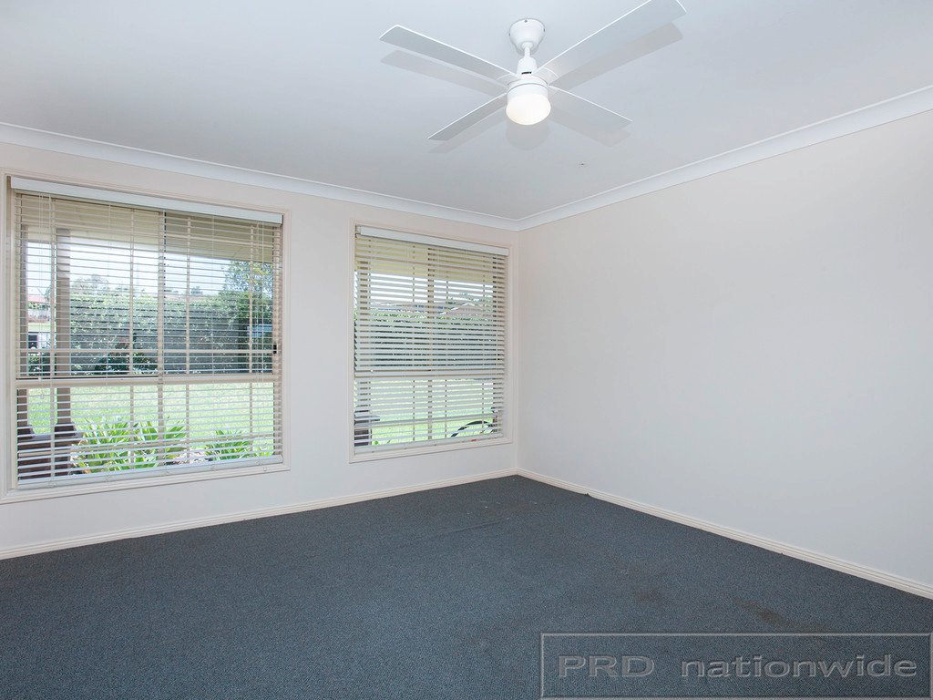 26 Jenna Drive RAWORTH 4