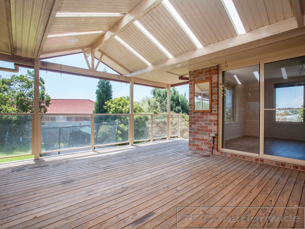 26 Jenna Drive RAWORTH 8