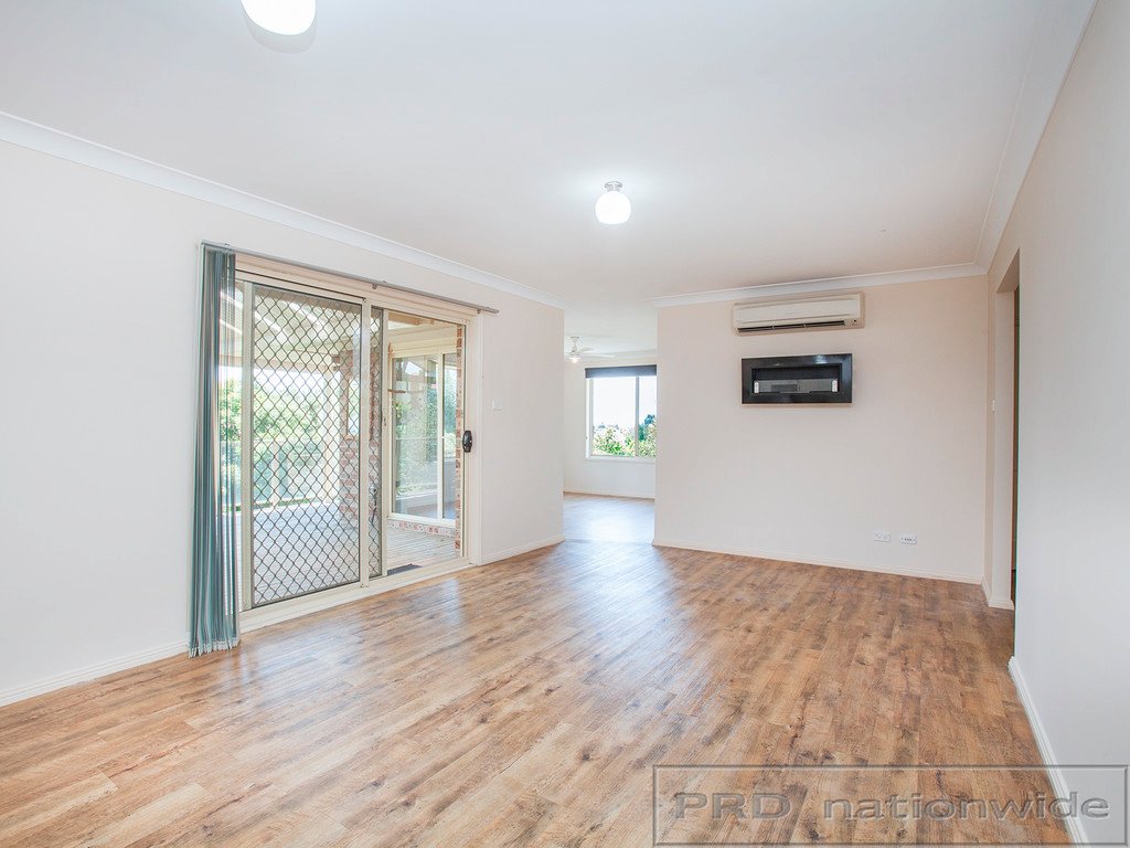 26 Jenna Drive RAWORTH 9