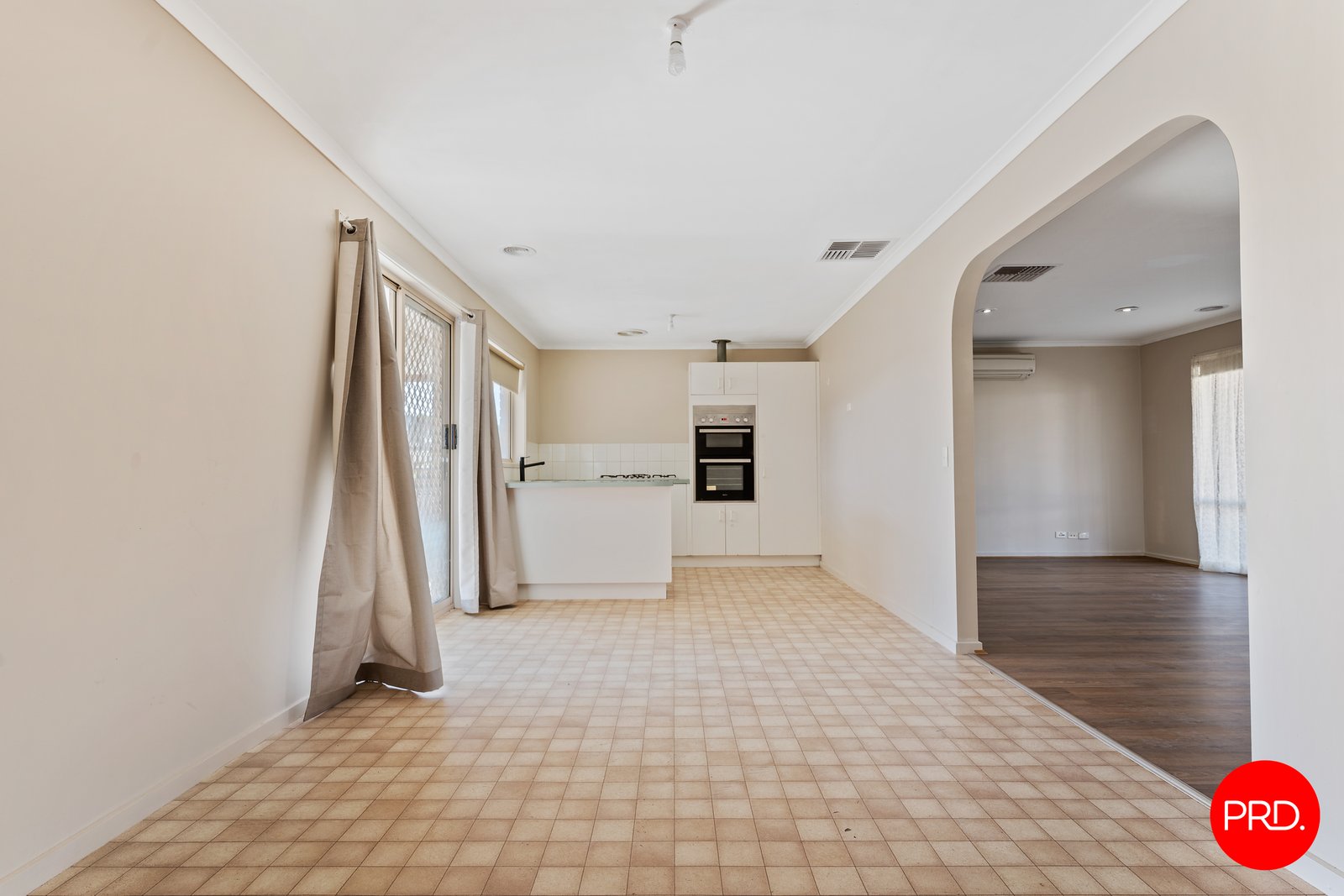 26 John Street KANGAROO FLAT 4