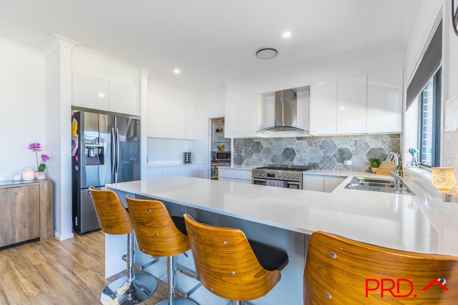 26 Jubata Drive TAMWORTH 2