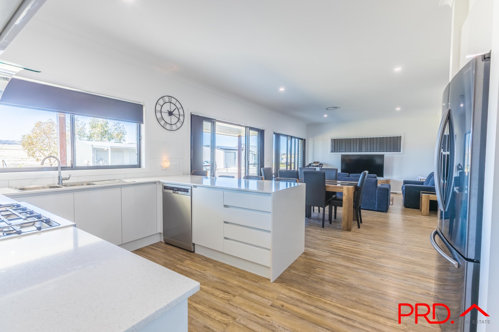 26 Jubata Drive TAMWORTH 5