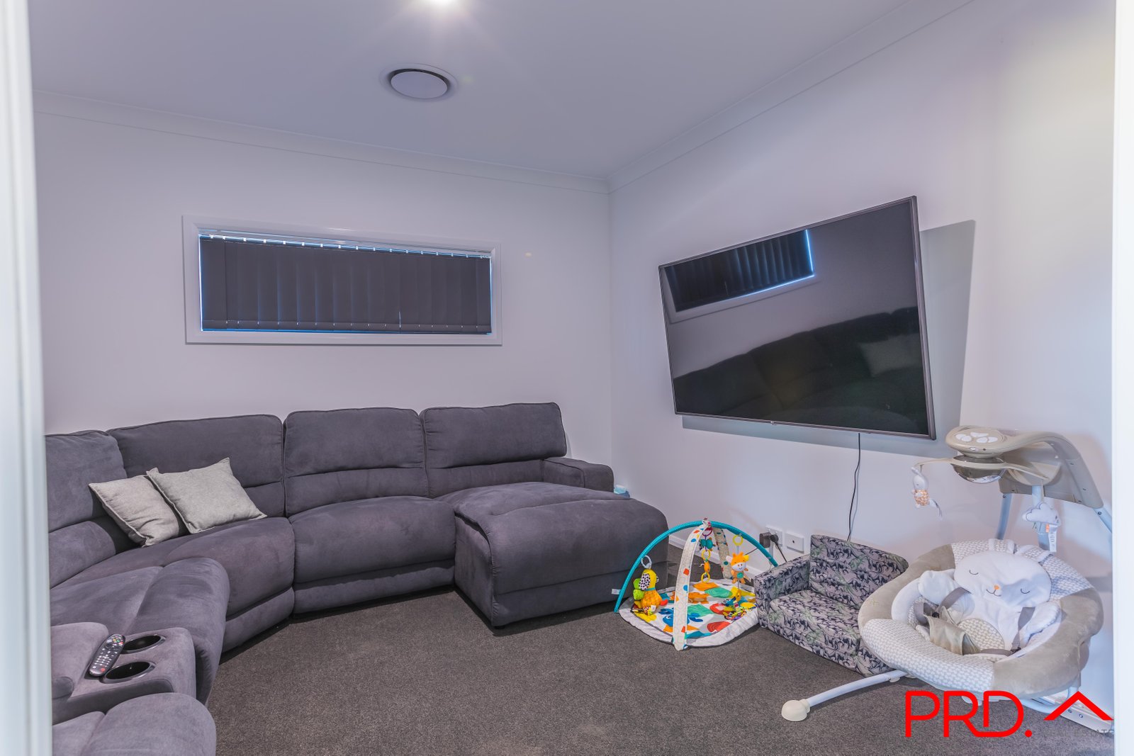 26 Jubata Drive TAMWORTH 7