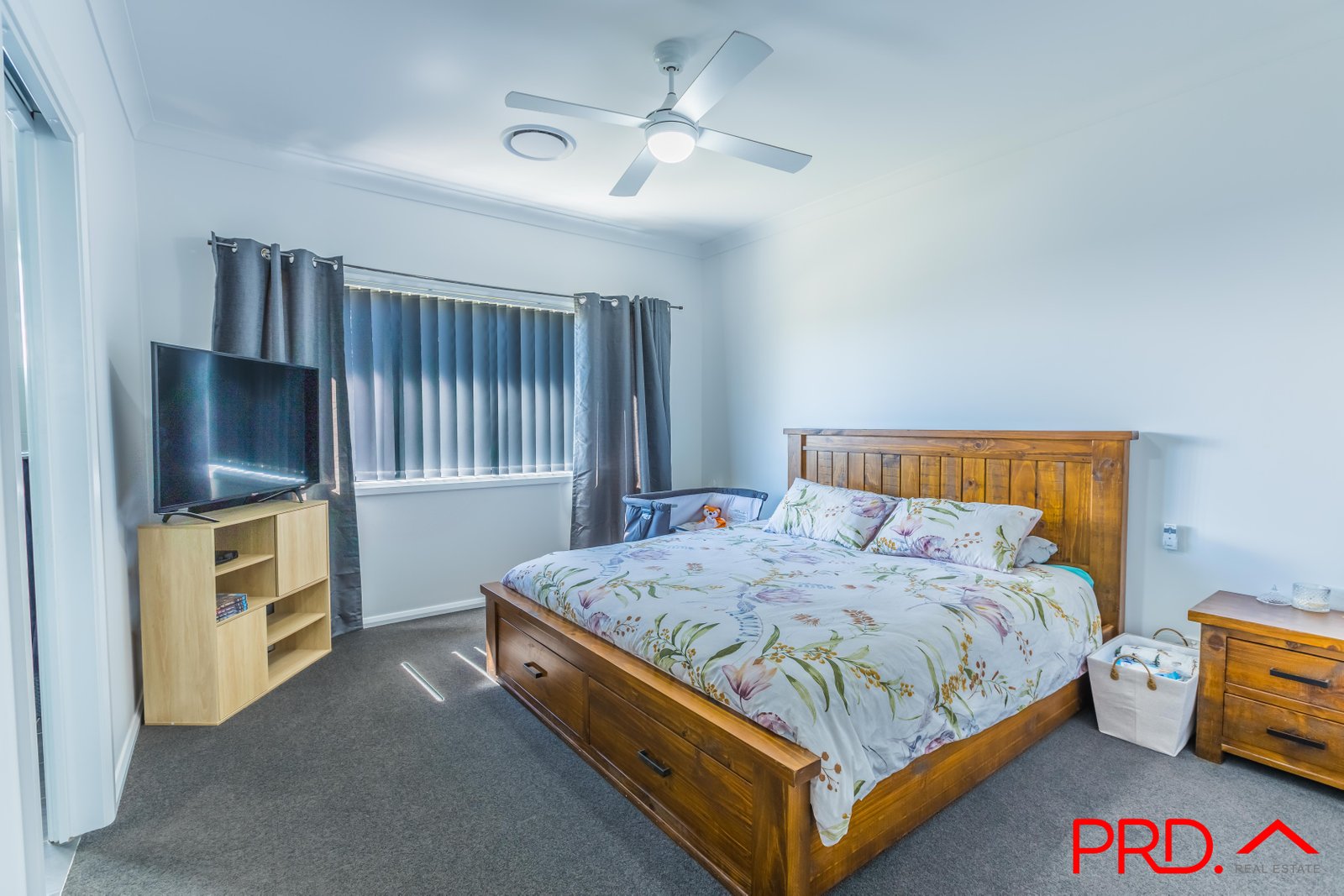 26 Jubata Drive TAMWORTH 12