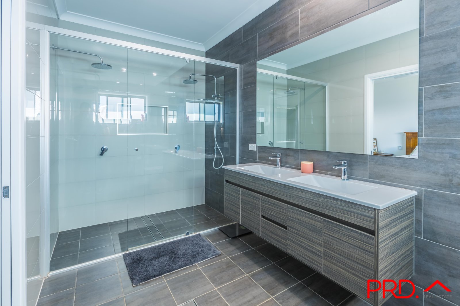 26 Jubata Drive TAMWORTH 16