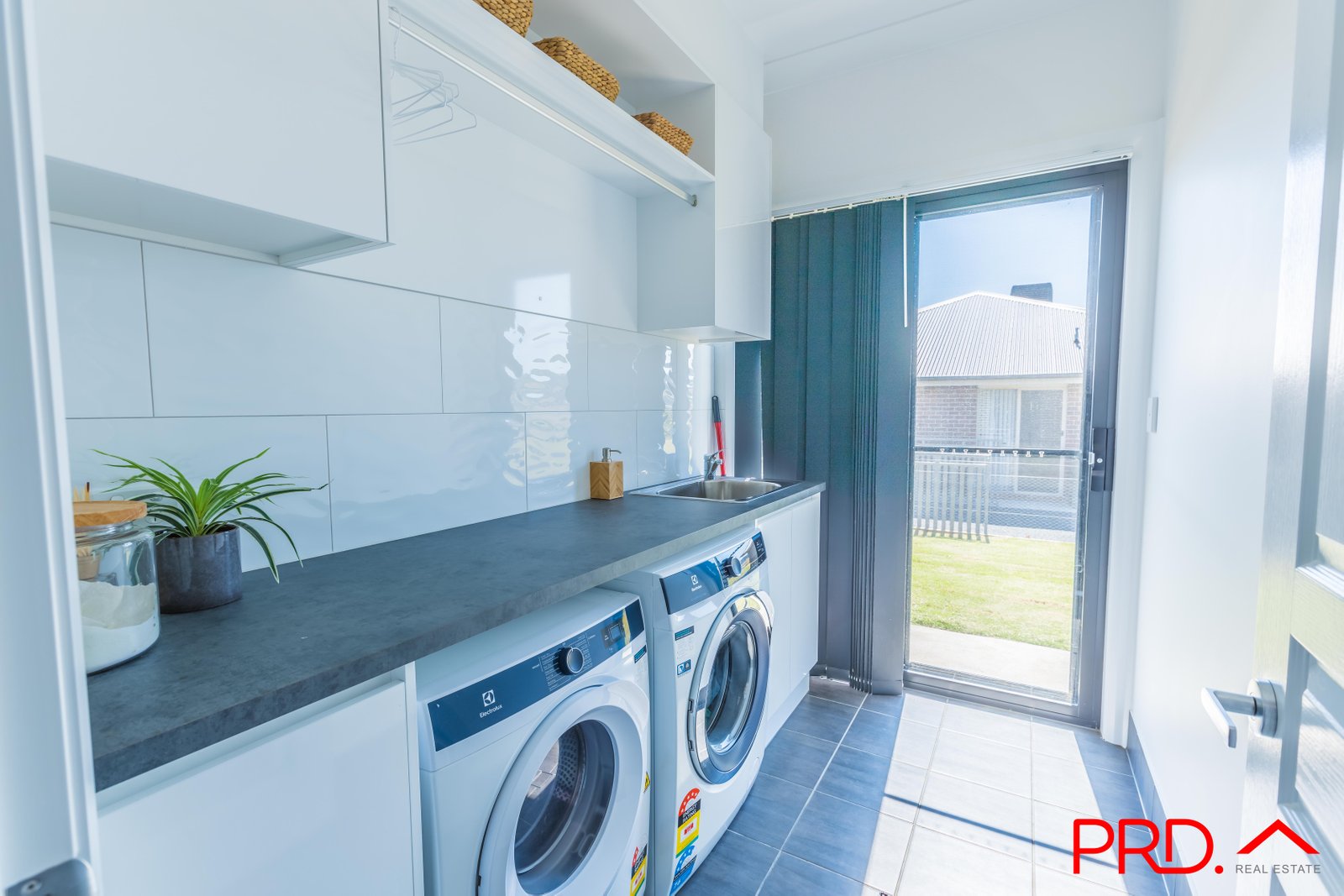 26 Jubata Drive TAMWORTH 17