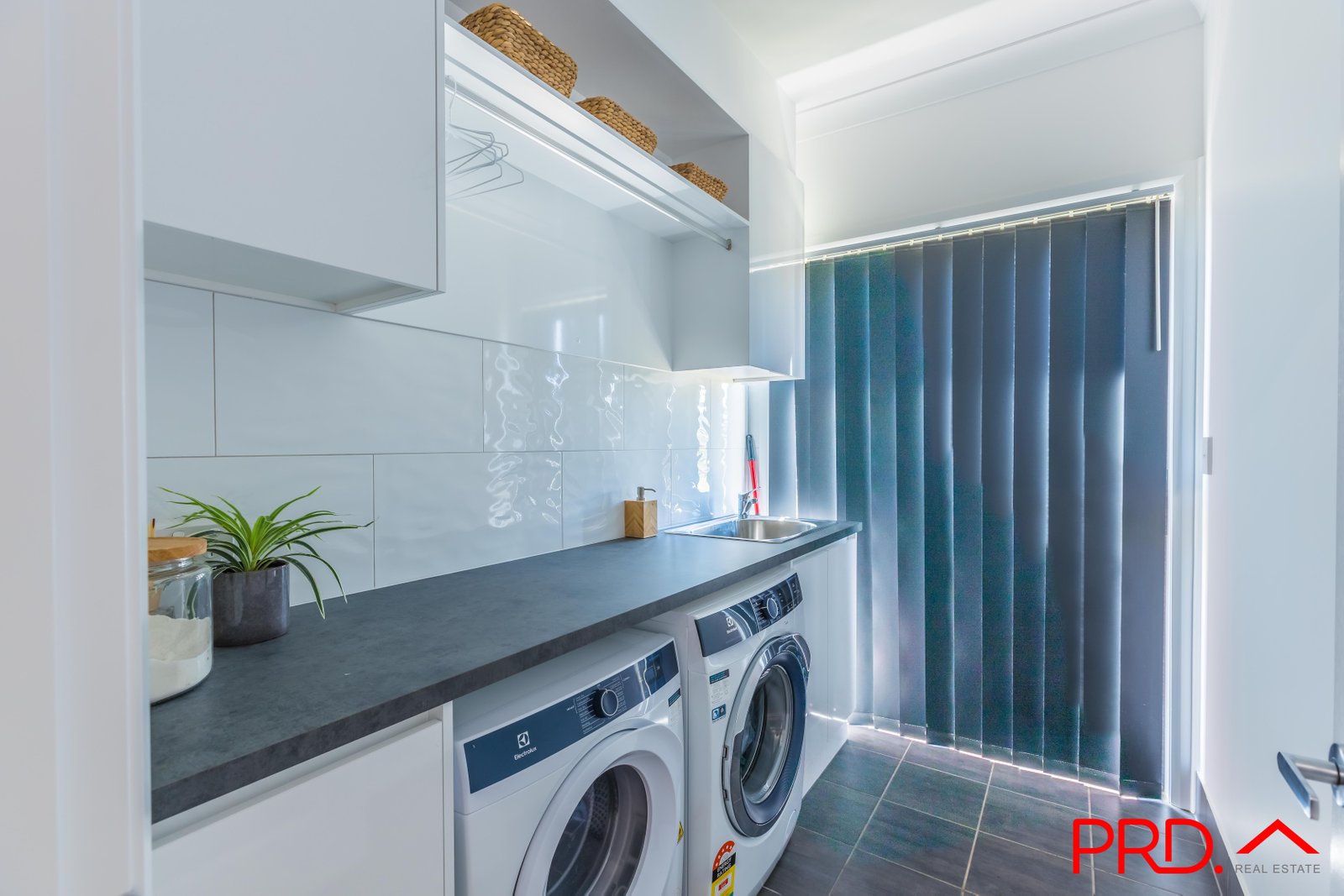 26 Jubata Drive TAMWORTH 18