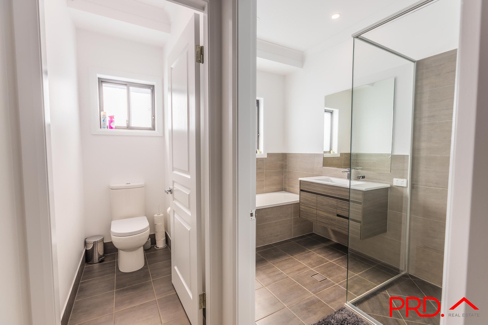 26 Jubata Drive TAMWORTH 20