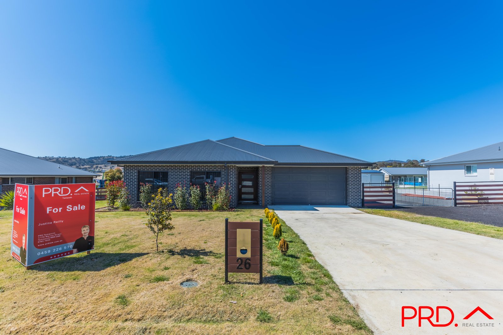 26 Jubata Drive TAMWORTH 23