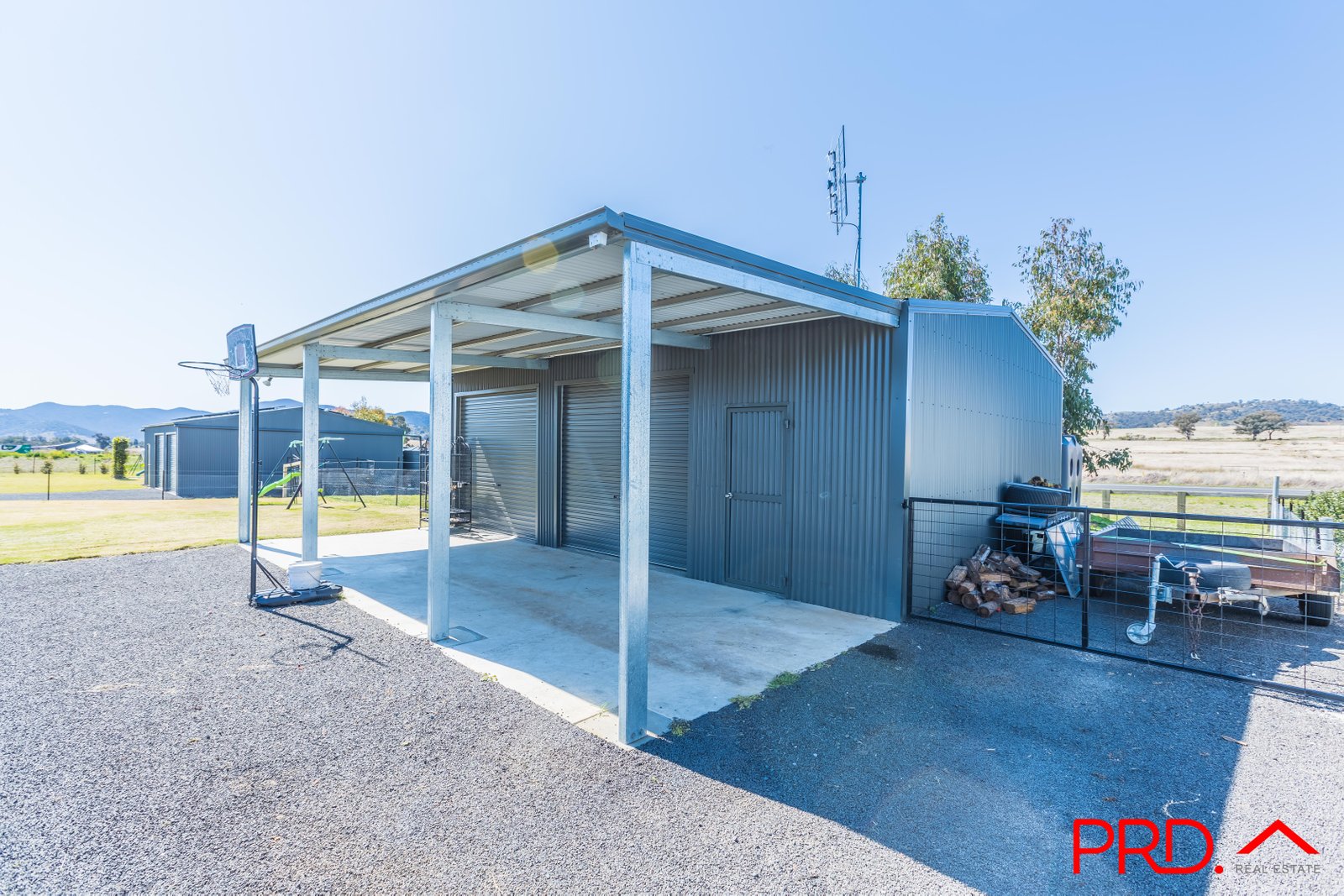 26 Jubata Drive TAMWORTH 24