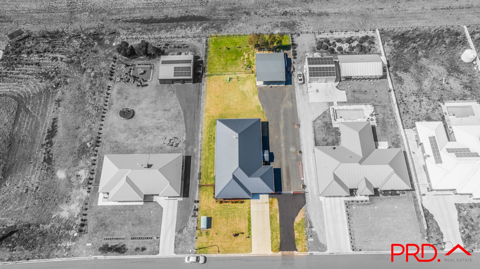 26 Jubata Drive TAMWORTH 25