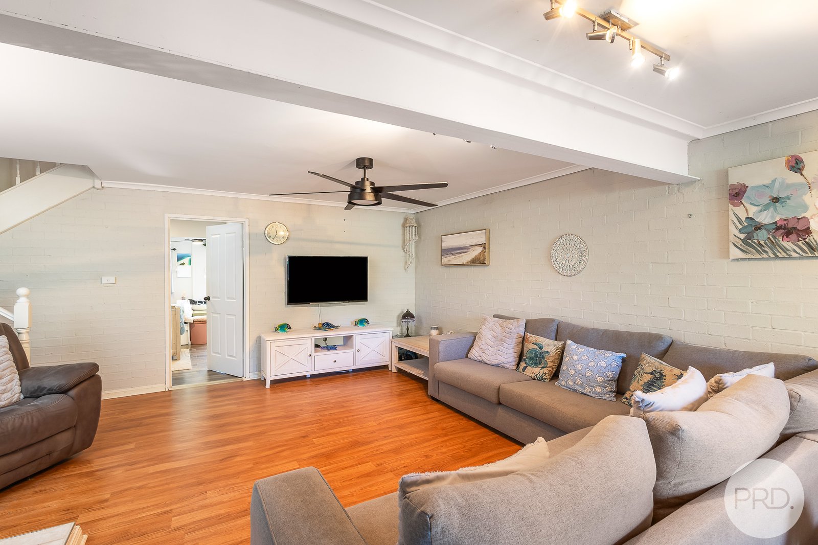 26 Karwin Road MEDOWIE 2