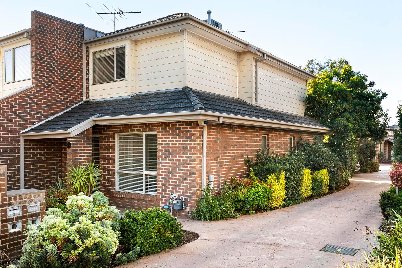 2/6 Keam Street, Essendon North VIC 3041