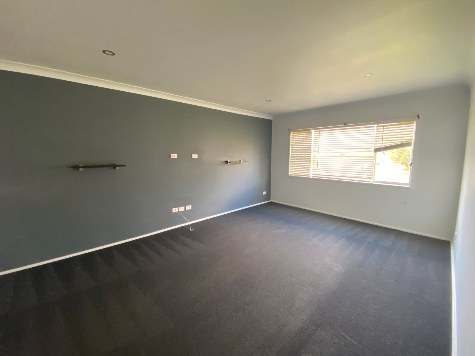 26 Kinarra Street TAMWORTH 3