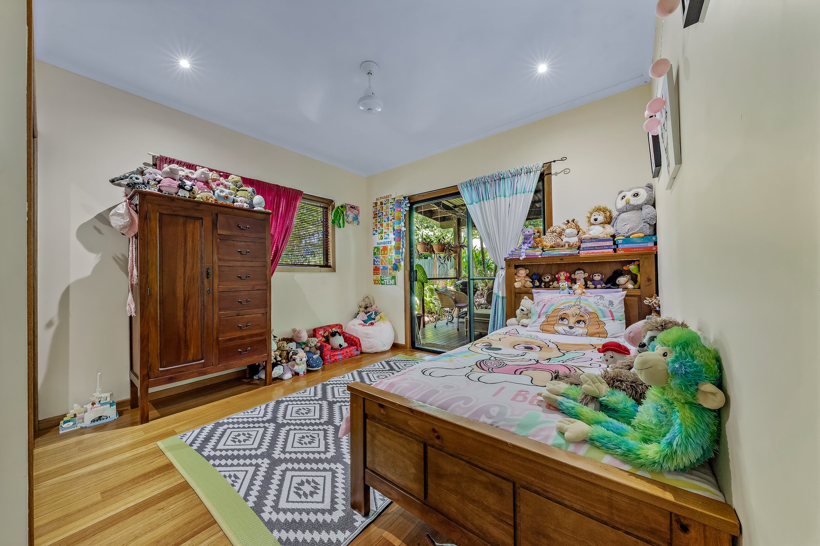 26 Kingfisher Tce  JUBILEE POCKET 10