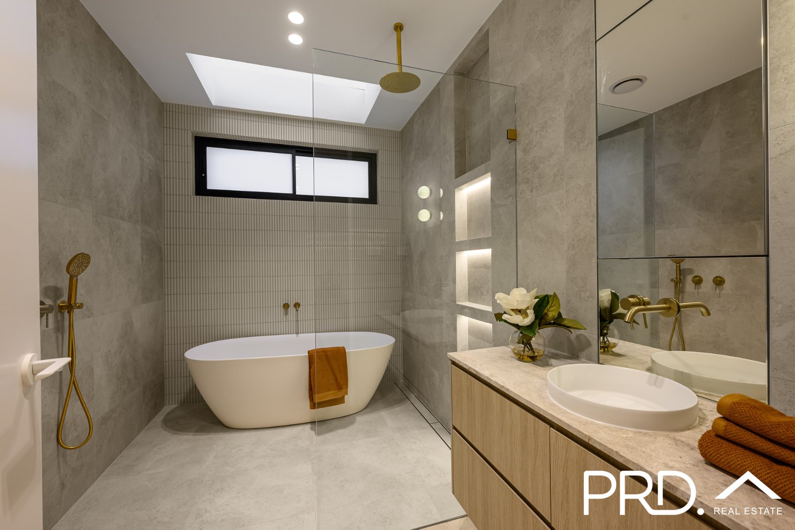 26 Knight Avenue PANANIA 12