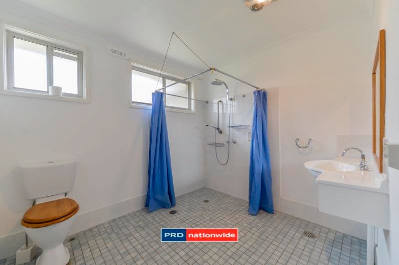 26 Kurrawan Street TAMWORTH 5