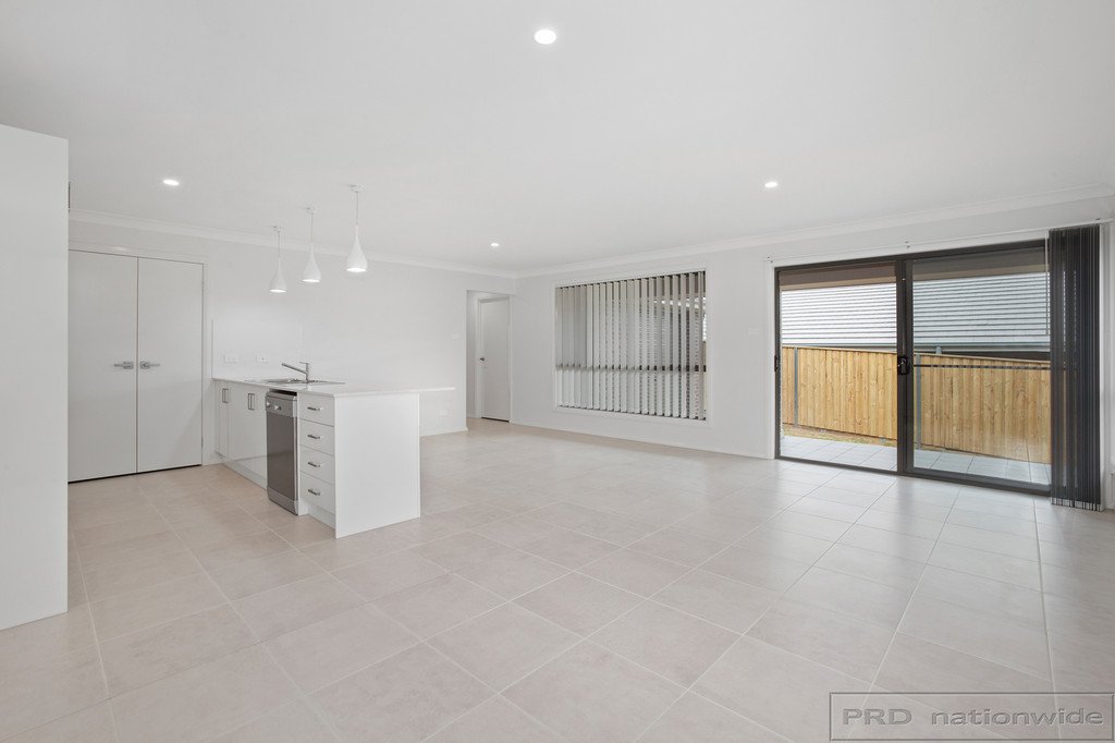 26 Lagoon Avenue BOLWARRA 8