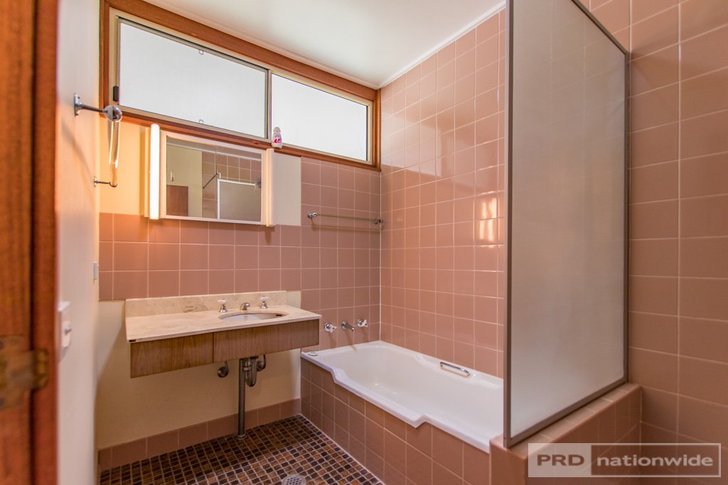 26 Lambie Street TUMUT 12