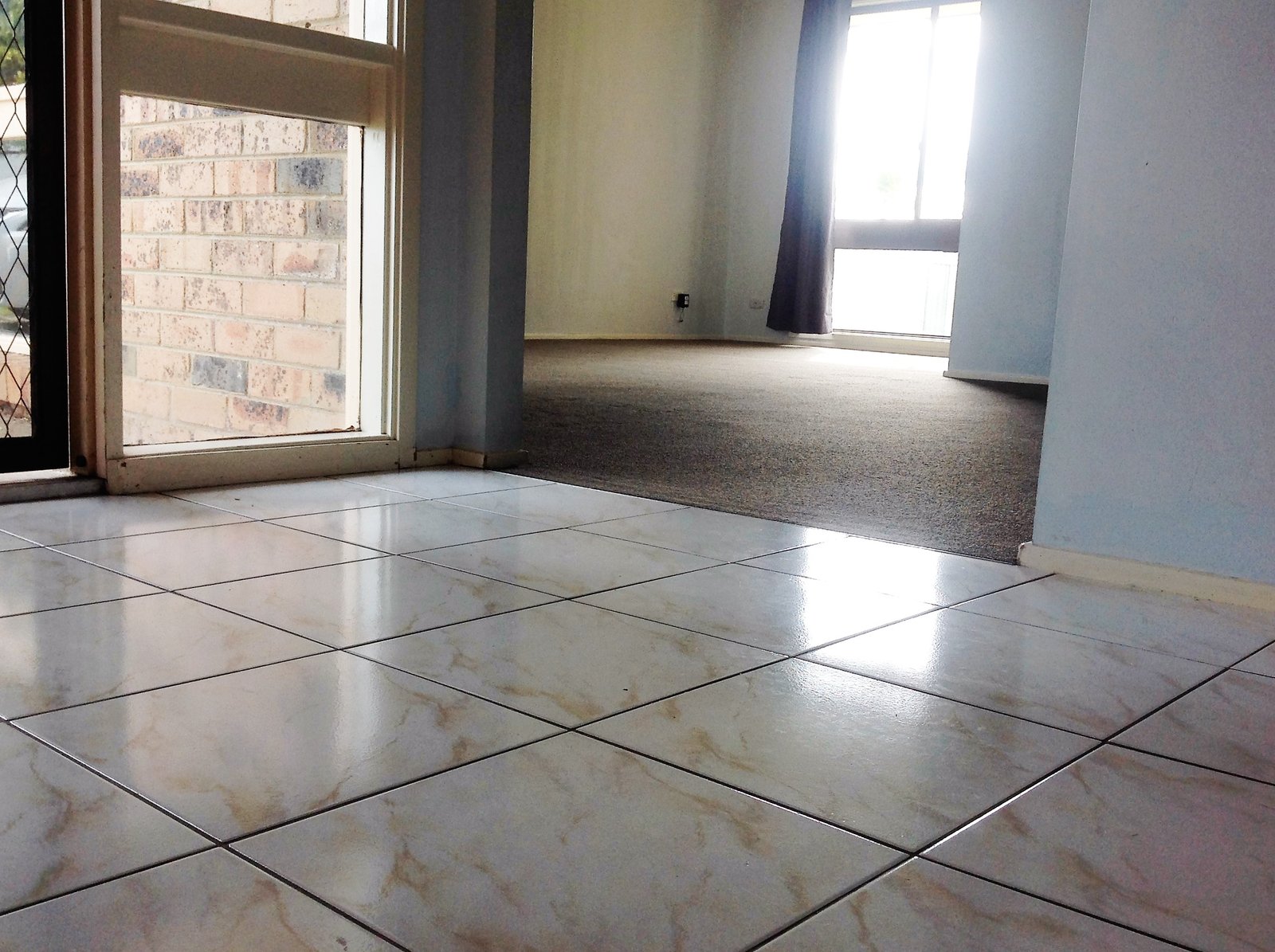 26 Lancia Drive INGLEBURN 5