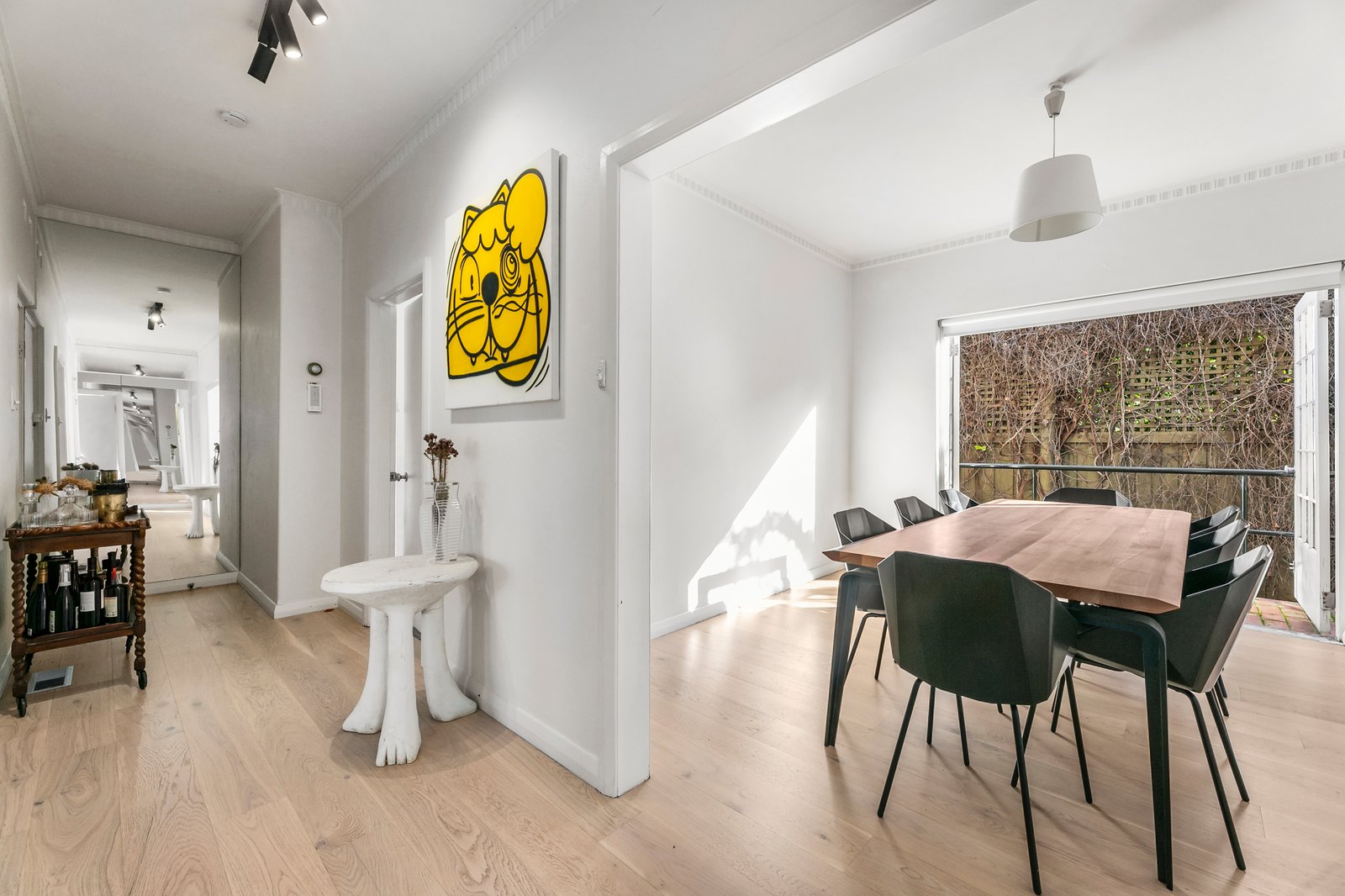 Real Estate and Property in 2/6 Landen Place, Toorak, VIC