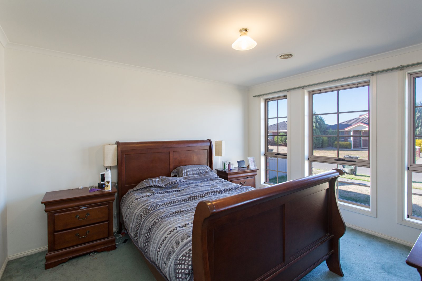 Gallery: 26 Lanita Street